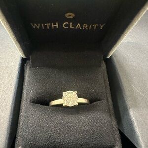 White Gold Solitaire Diamond Engagement Ring 1.08 carats